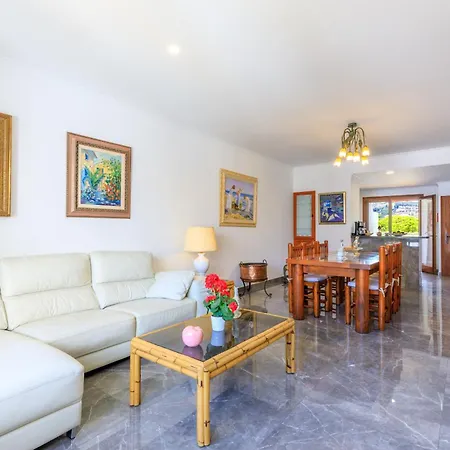 Juanito Apt, Port de Pollença